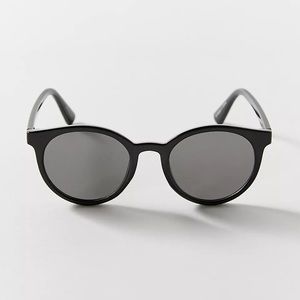 Bolinas Plastic Round Sunglasses, Black, NWT